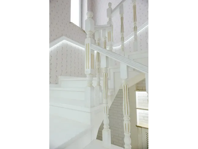 Лестница Солид Класик 020 п-образная на бетонной основе (вид поворота)