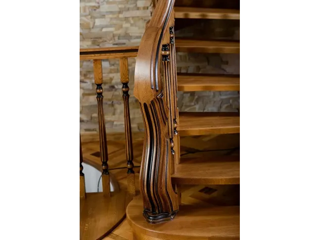 Лестница Традиция Класик 020 с комбинированным маршем открытого типа (столб Гусак)