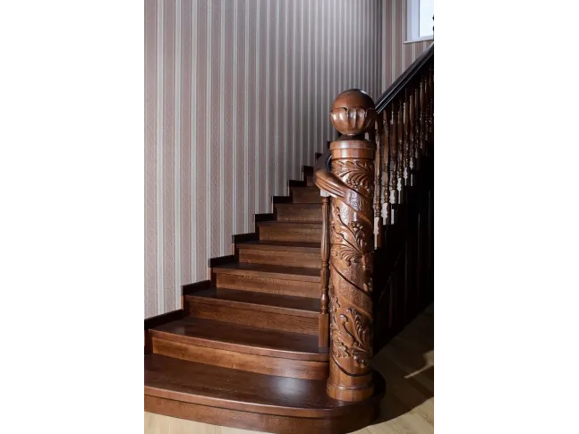 Сходи Традиція Класік 060 п-подібні відкритого типу (вигляд справа).