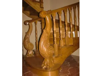 Столб декоративный "Морской конь" резьба по дереву