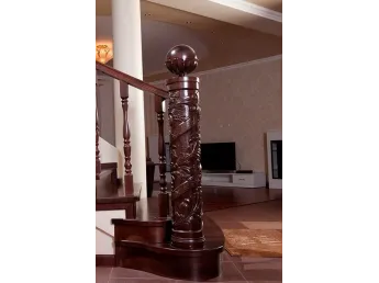 Столб декоративный "Игнитум" на повороте лестницы 2