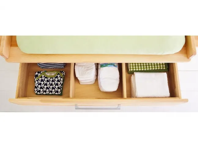 Купить Комод-пеленатор Whity 100 натурального цвета, сращенный бук, покрытие масло с пеленатором (вид сверху, открытый ящик)