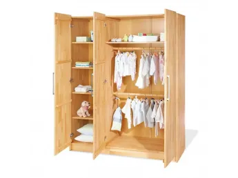 Купить Детский шкаф Whity 3-дверный натурального цвета, сращенный бук, покрытие масло 2