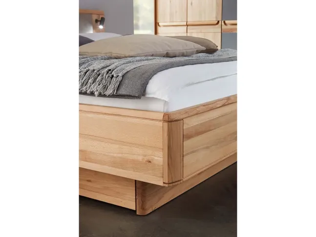 Кровать Глория натурального цвета, материал сращенный/цельный бук (вид спереду)