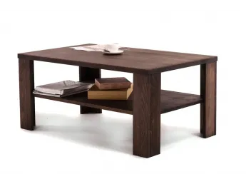 Стіл журнальний Беатріс темно-коричневого кольору, матеріал - цільний бук (загальний вигляд з декором).