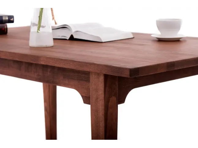 Стіл Олівер коричневого кольору, матеріал - зрощений бук (вигляд з кута).