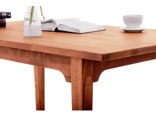 Стіл Олівер світло-коричневого кольору, матеріал - зрощений бук (вигляд з кута).