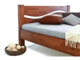 Кровать Венеция светло-коричневого цвета, материал - срощенный бук (вид сбоку).