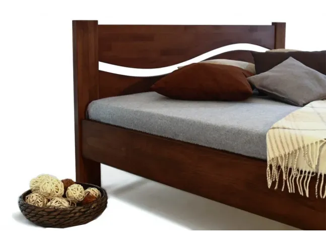 Двуспальне дерев'яне ліжко Венеція та ортопедичний матрац Care Cloud (2 в 1)