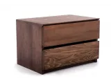 Тумбочка прикроватная Кэтрин темно-коричнегого цвета, материал - цельный бук (общий вид).