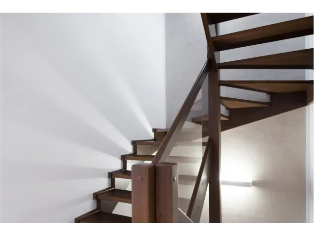 Лестница Модерн Гласс 010 п-образная открытого типа (общий вид)