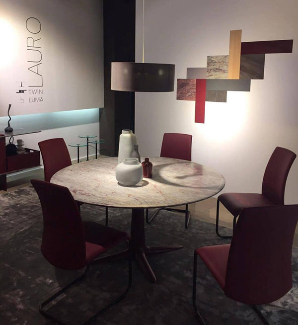 Стол из дерева фабрики Draenert